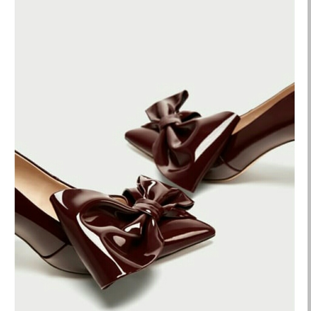 Zara Faux Patent Court shoes with bow 6 or 6.5 - Picture 3 of 8